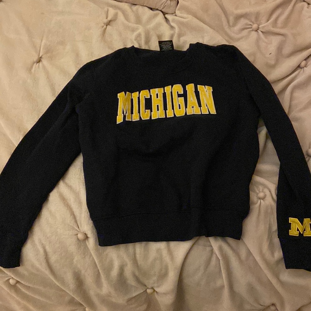 Vintage Navy Michigan Crew